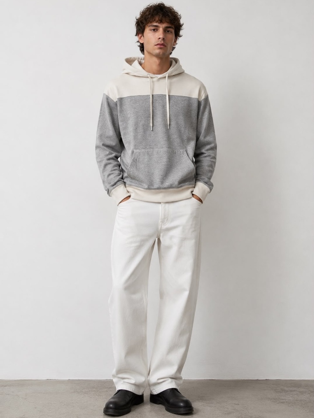 Urban Heritage Colorblock Lightweight Hoodie - Size M